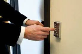 NCL Locksmith Miami, FL  888-242-6219 - home-ls-01